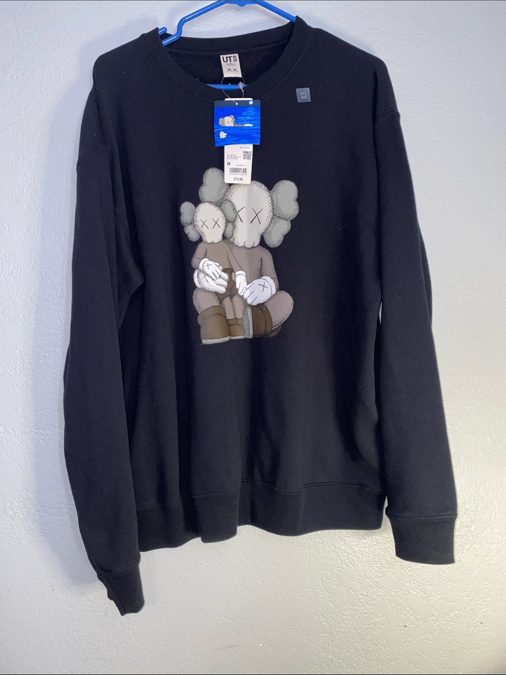 KAWS Black Graphic Crewneck Sweater size M